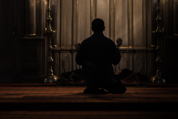 Ingin Sukses Dunia Akherat ? Sholat Tahajud Kuncinya